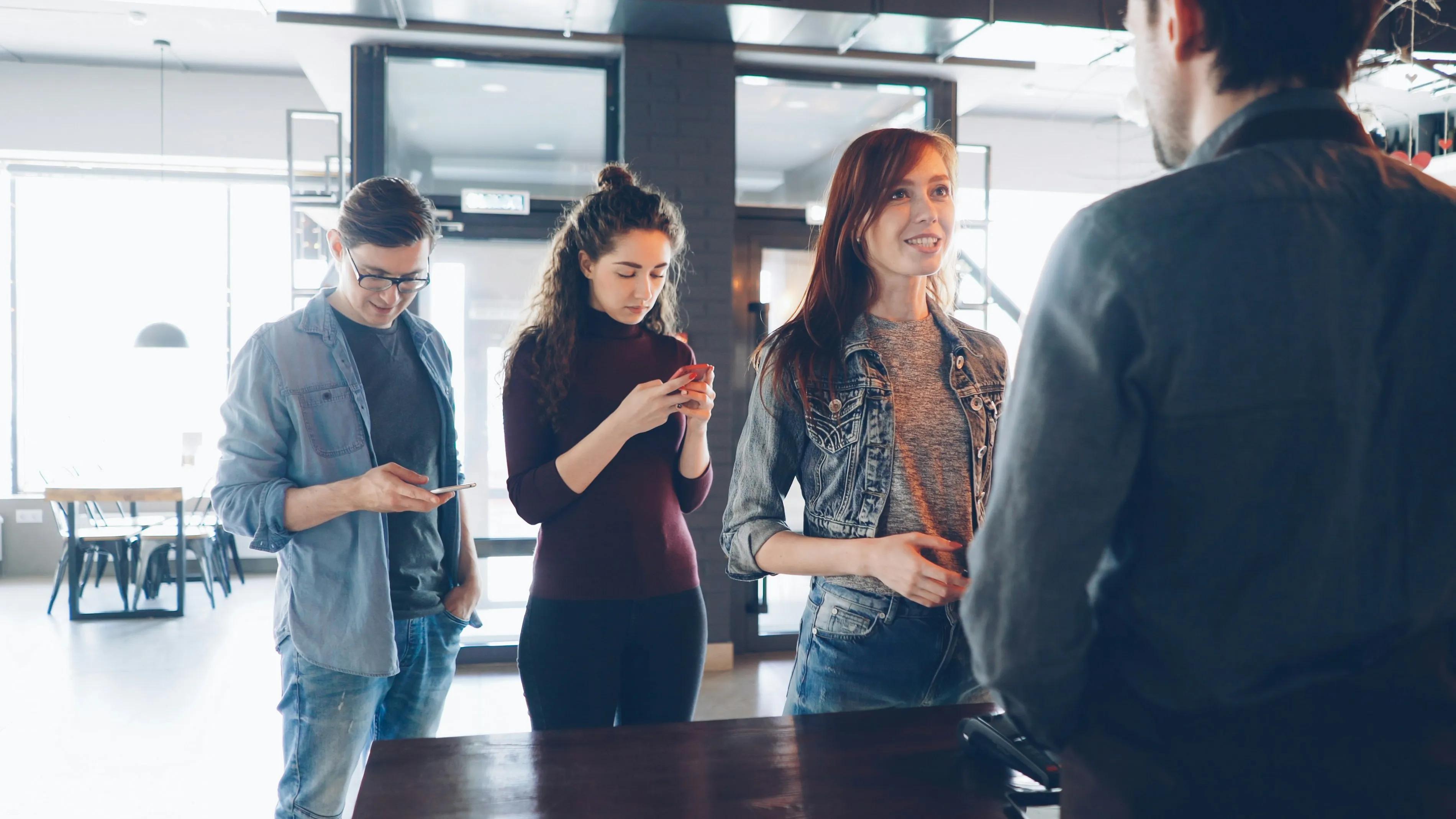 What the Science of First Impressions Says About the First 90 Seconds